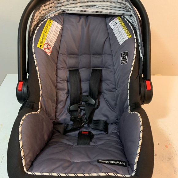 Graco Other Graco Car Seat Base Poshmark